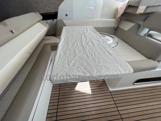 Jeanneau Leader 36 Sportop preowned for sale