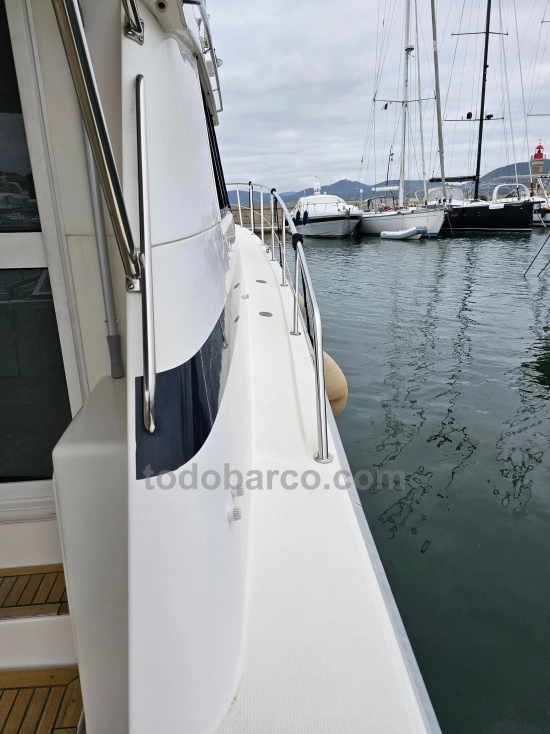 Riviera 43 Flybridge preowned for sale