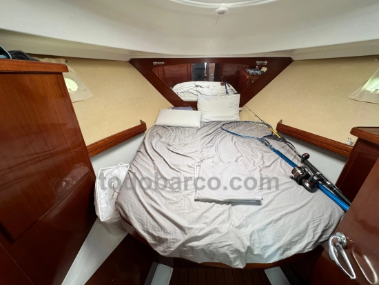 Beneteau Antares 9.80 preowned for sale