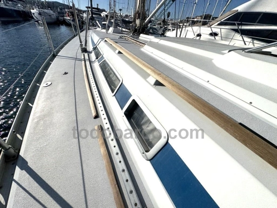 Cantiere del Pardo Grand Soleil 42 preowned for sale