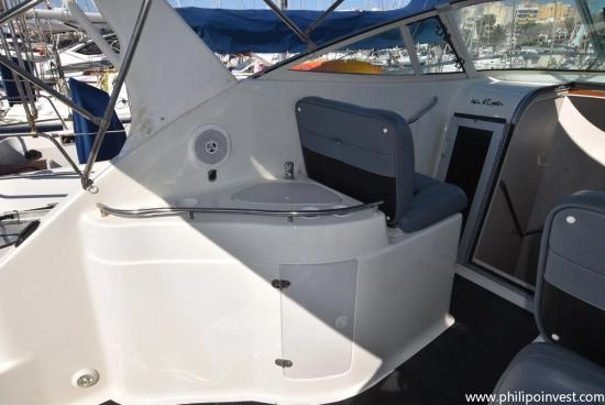 Crownline 330 CR gebraucht zum verkauf