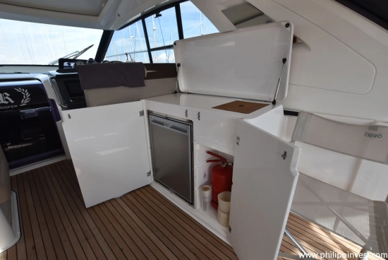 Bavaria Yachts 400 Sport HT gebraucht zum verkauf