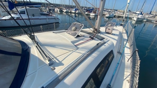 Beneteau Oceanis 40 preowned for sale