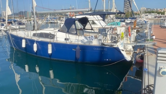 Beneteau Oceanis 40 preowned for sale