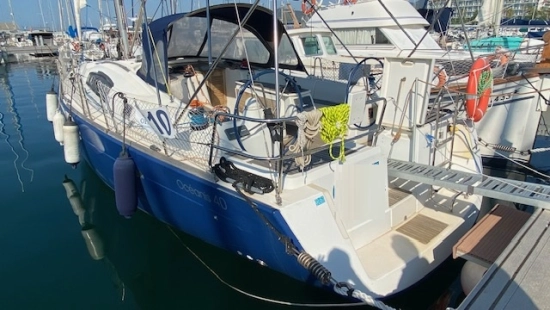 Beneteau Oceanis 40 preowned for sale