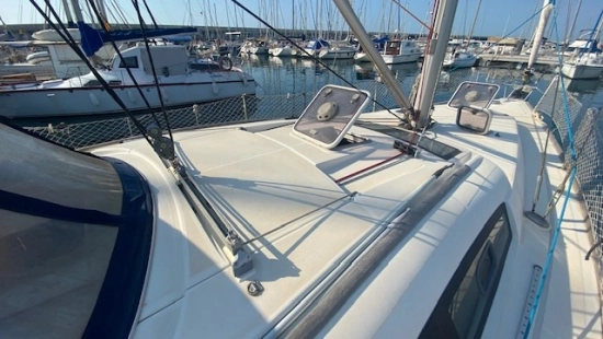 Beneteau Oceanis 40 preowned for sale