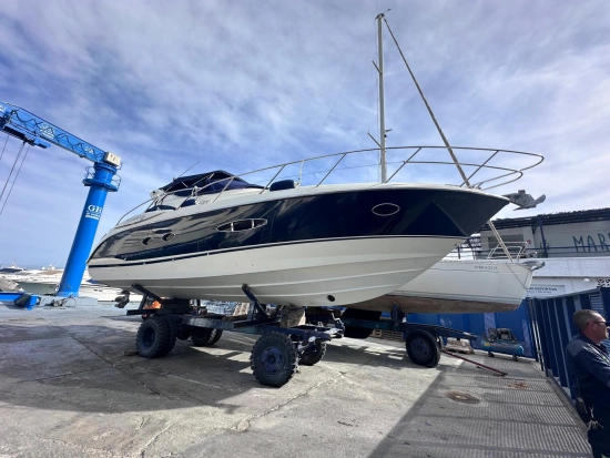 Cranchi Atlantis 39 preowned for sale