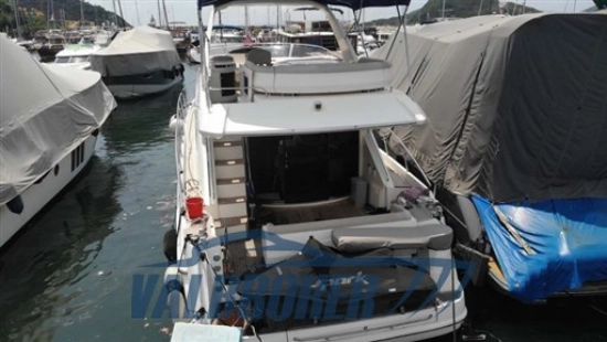 Sealine SEALINE T 60 d’occasion à vendre