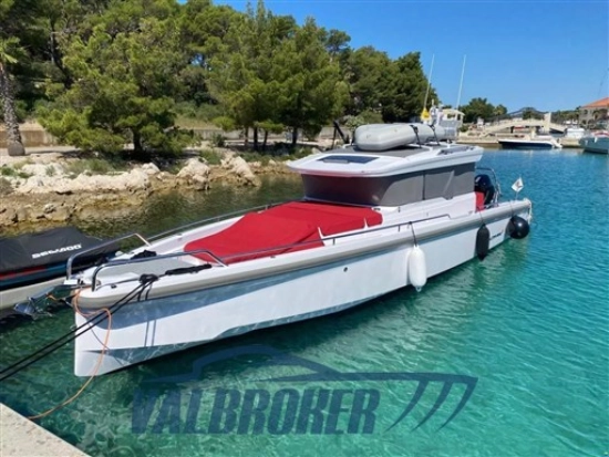 Axopar 37 XC Cross Cabin d’occasion à vendre