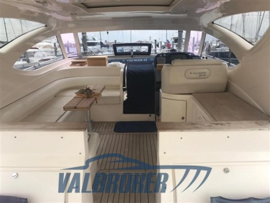 Cayman Yachts 43 WA d’occasion à vendre