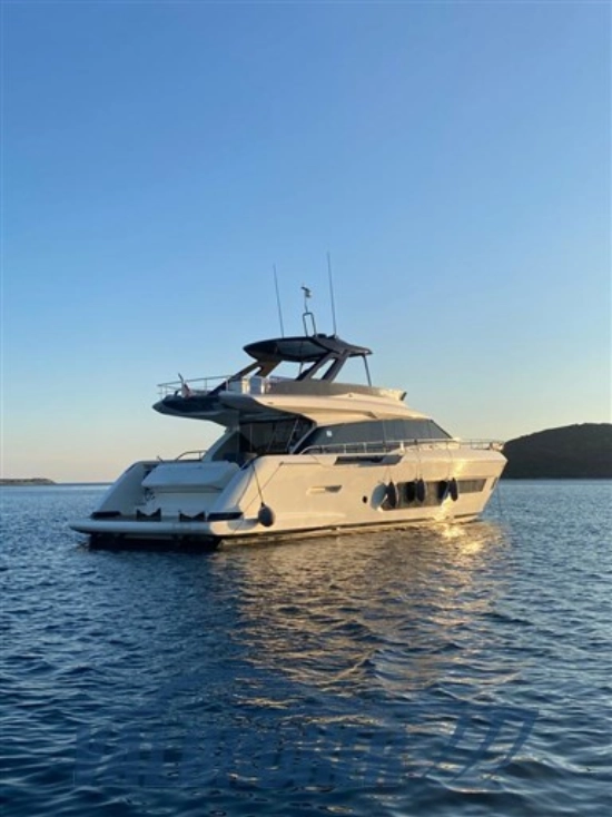 Ferretti 670 d’occasion à vendre