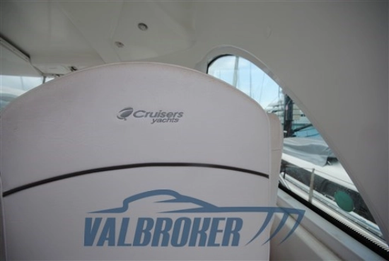 Cruisers Yachts 390 SC d’occasion à vendre