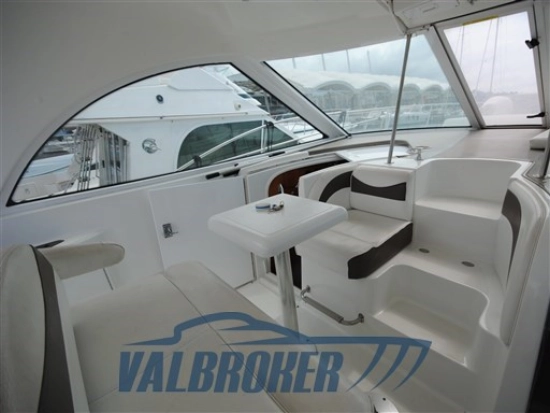 Cruisers Yachts 390 SC d’occasion à vendre