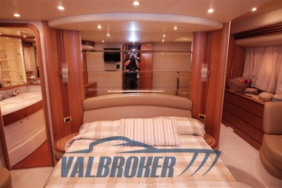 Azimut 68 d’occasion à vendre