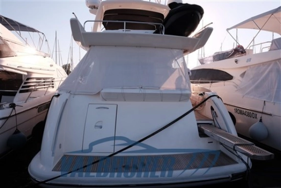 Azimut 68 d’occasion à vendre