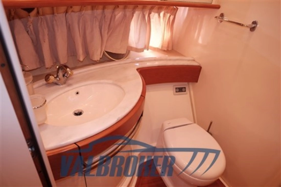 Azimut 68 d’occasion à vendre