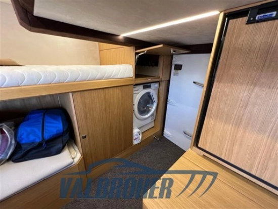 Galeon 680 FLY d’occasion à vendre