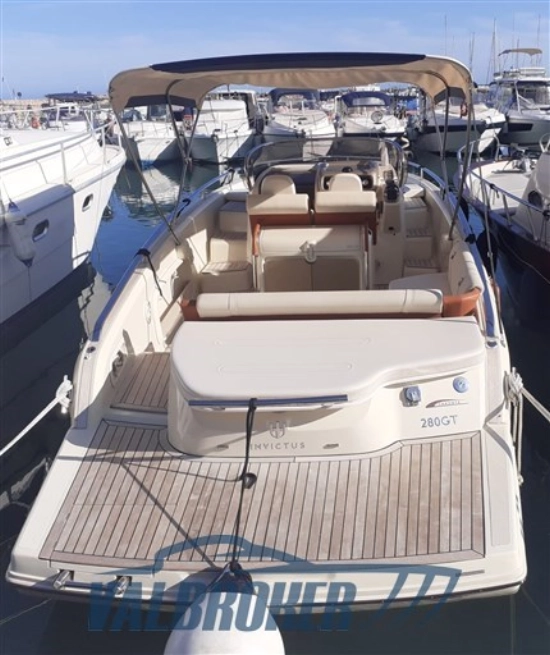 Invictus Yacht GT280 d’occasion à vendre