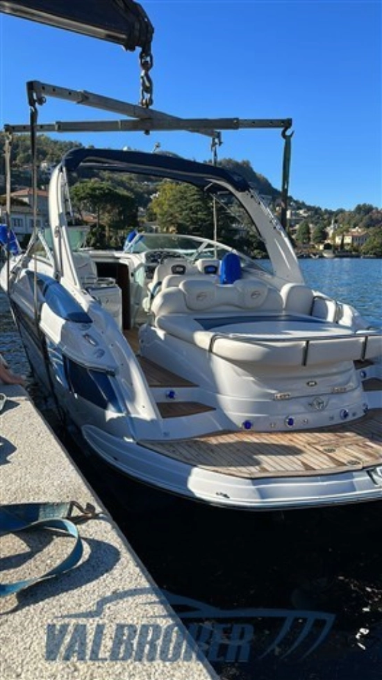 Crownline 315 SCR d’occasion à vendre