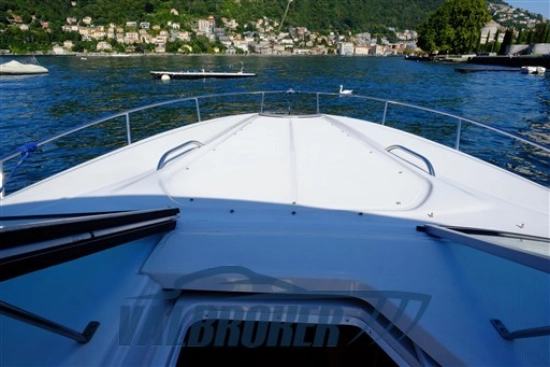 Crownline 315 SCR d’occasion à vendre