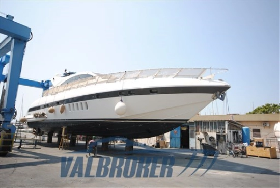 Overmarine Mangusta 72 d’occasion à vendre