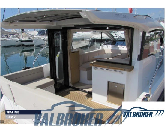 Sealine C335V preowned for sale