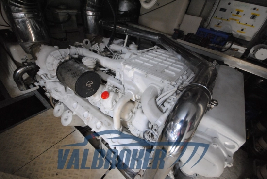 Overmarine Mangusta 72 preowned for sale
