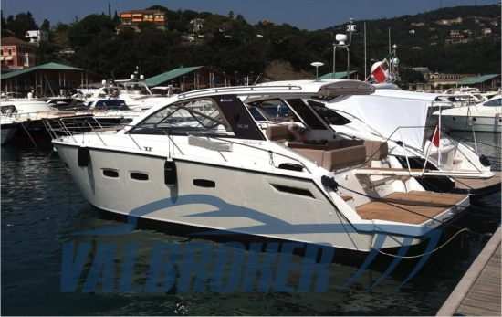 Sealine SC 35 preowned for sale