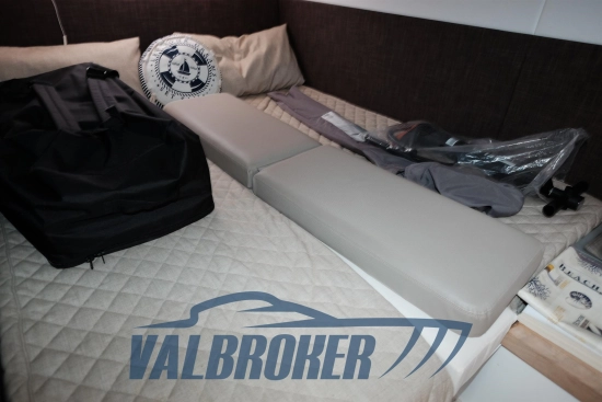 Sealine SC 35 preowned for sale