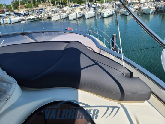 Azimut 68 preowned for sale