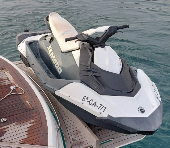 Sealine SC41 d’occasion à vendre