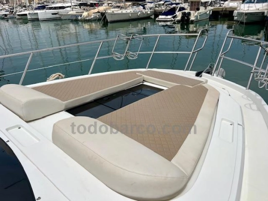 Galeon 400 Fly d’occasion à vendre