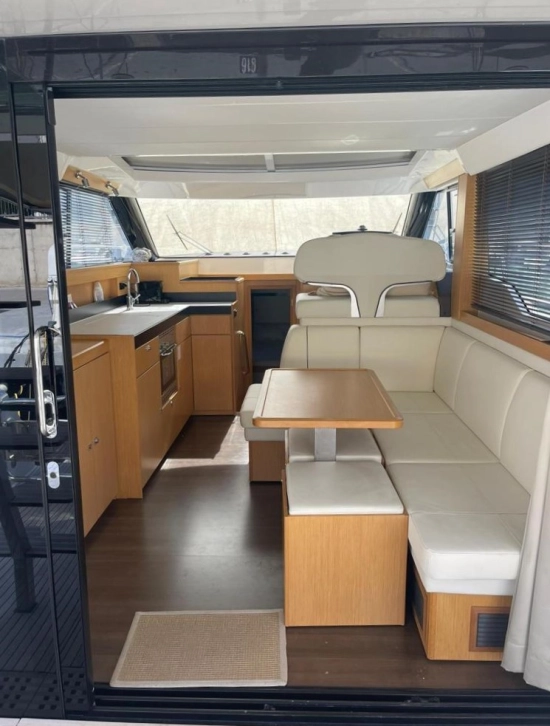 Bavaria Yachts Virtess 420 d’occasion à vendre