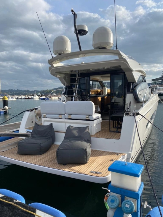 Bavaria Yachts Virtess 420 d’occasion à vendre