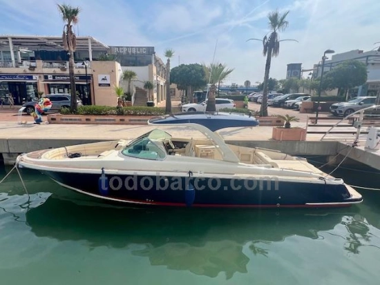 Chris Craft Launch GT 35 preowned for sale