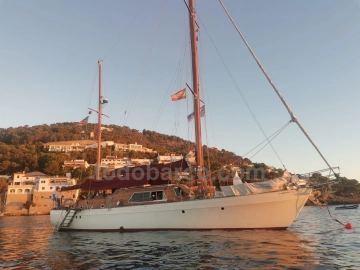 Laurent Giles & Partners Viudes MS 56 Ketch preowned for sale
