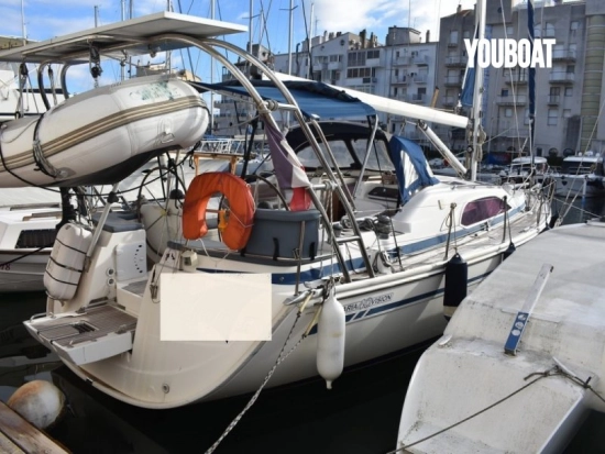 Bavaria Yachts BAVARIA 40 VISION preowned for sale