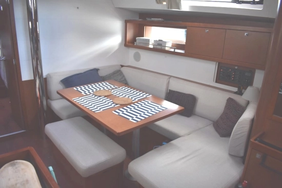 Beneteau Oceanis 45 gebraucht zum verkauf