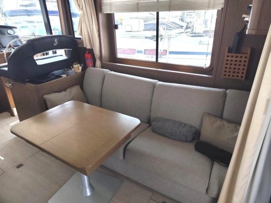 Beneteau Swift Trawler 44 gebraucht zum verkauf