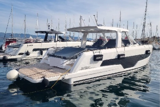 Beneteau Flyer 10 gebraucht zum verkauf