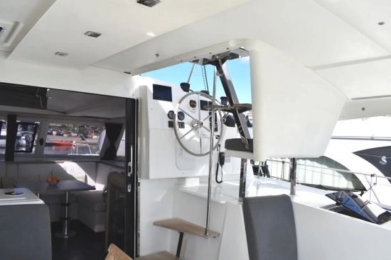 Fountaine Pajot Isla 40 gebraucht zum verkauf