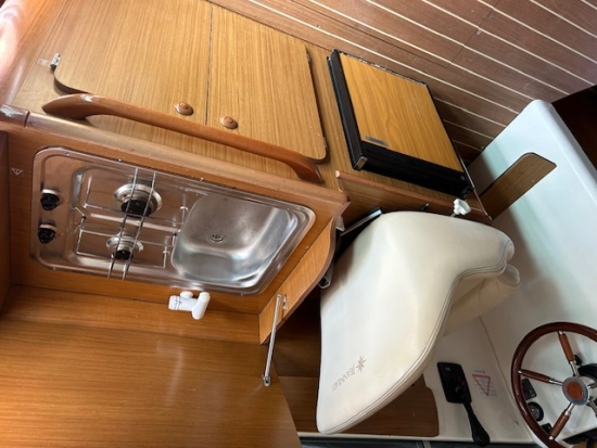 Jeanneau Merry Fisher 805 preowned for sale