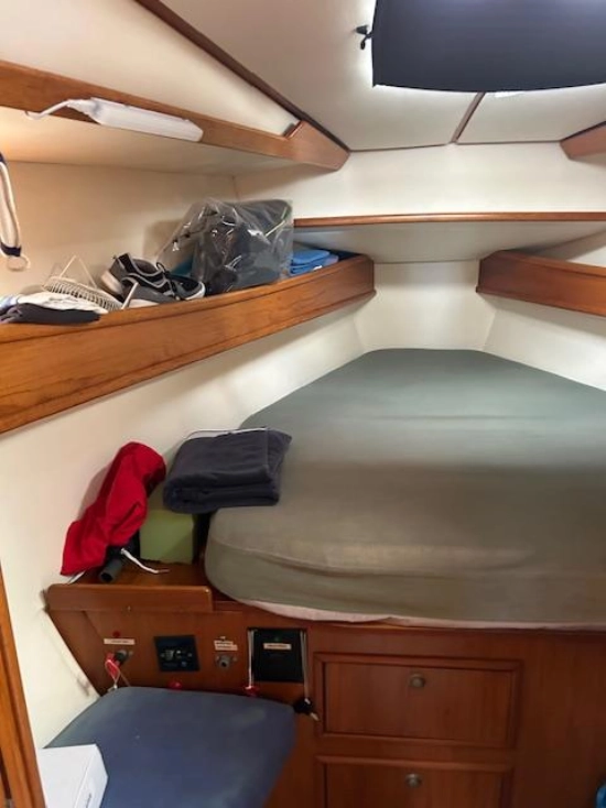 Jeanneau Sun Odyssey 42 preowned for sale