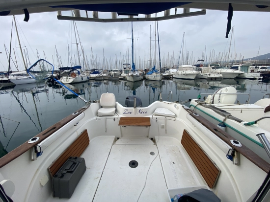 Quicksilver Pilothouse 630 preowned for sale