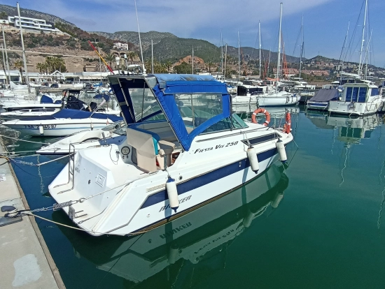 Rinker Fiesta 260 preowned for sale