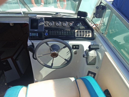 Rinker Fiesta 260 preowned for sale