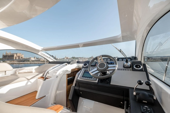 Fairline Targa 44 gebraucht zum verkauf