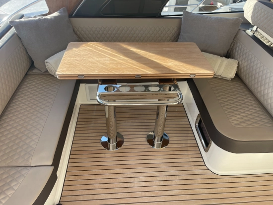 Bavaria Yachts 45 HT gebraucht zum verkauf