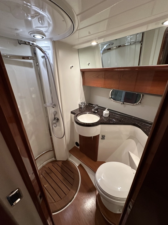 Princess 42 Flybridge preowned for sale