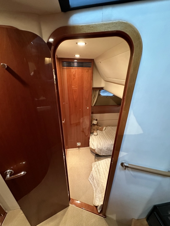 Princess 42 Flybridge preowned for sale